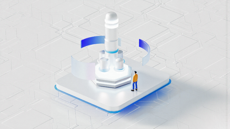 企业财务人员在使用SaaS费控系统进行报销审核，电脑屏幕上显示智能审批流程